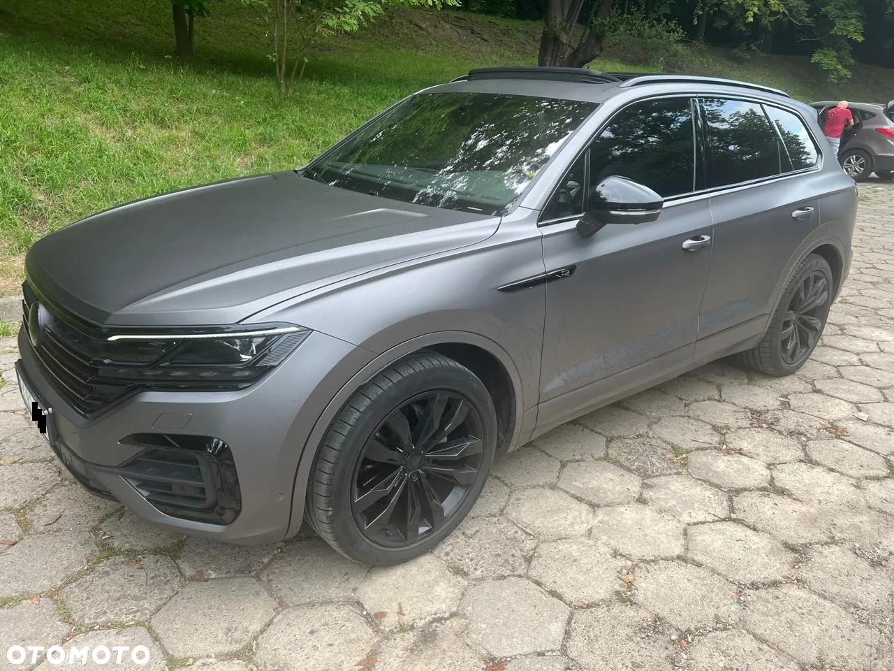 Volkswagen Touareg 3.0 V6 TDI 4Motion R-Line - 2