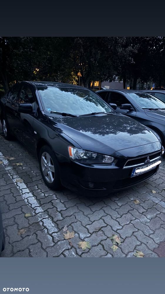 Mitsubishi Lancer - 2