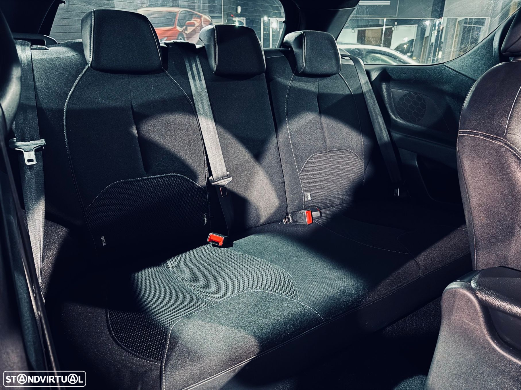 Citroën DS3 1.6 HDi Airdream So Chic - 13