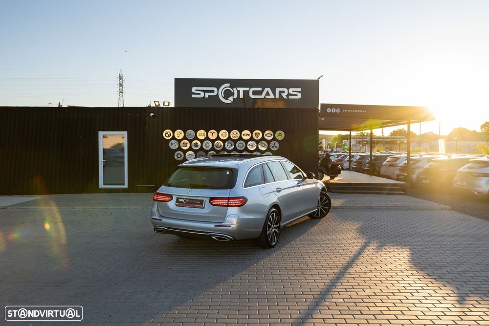 Mercedes-Benz E 300 de Avantgarde 4Matic - 7