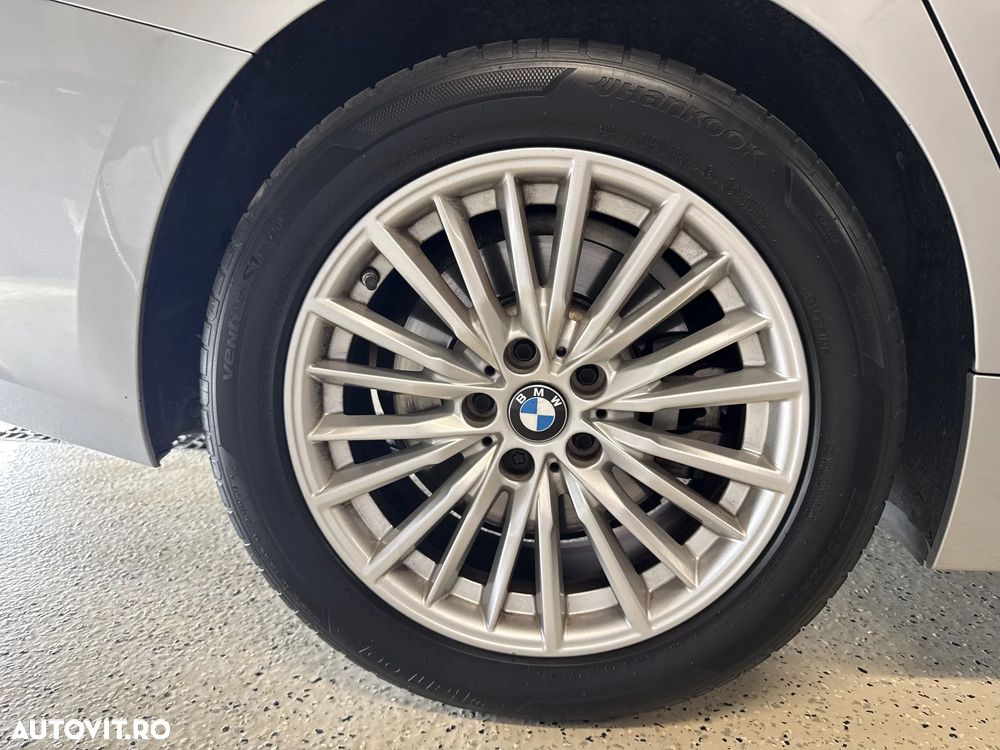 BMW Seria 3 330i Aut. Edition Luxury Line Purity - 29