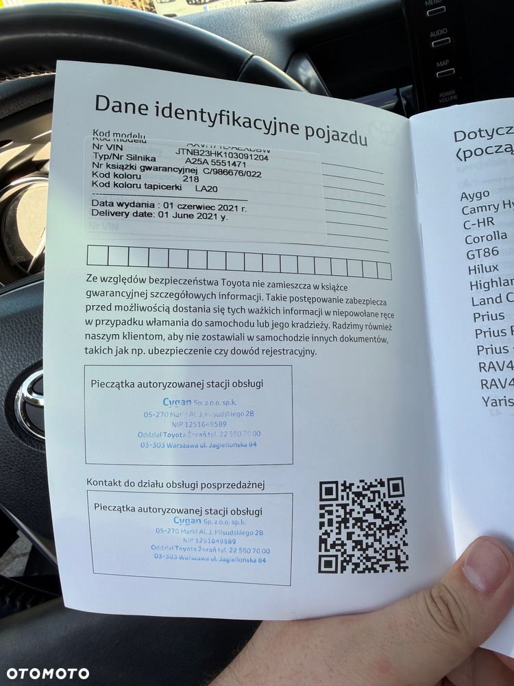 Toyota Camry 2.5 Hybrid Executive CVT - 20