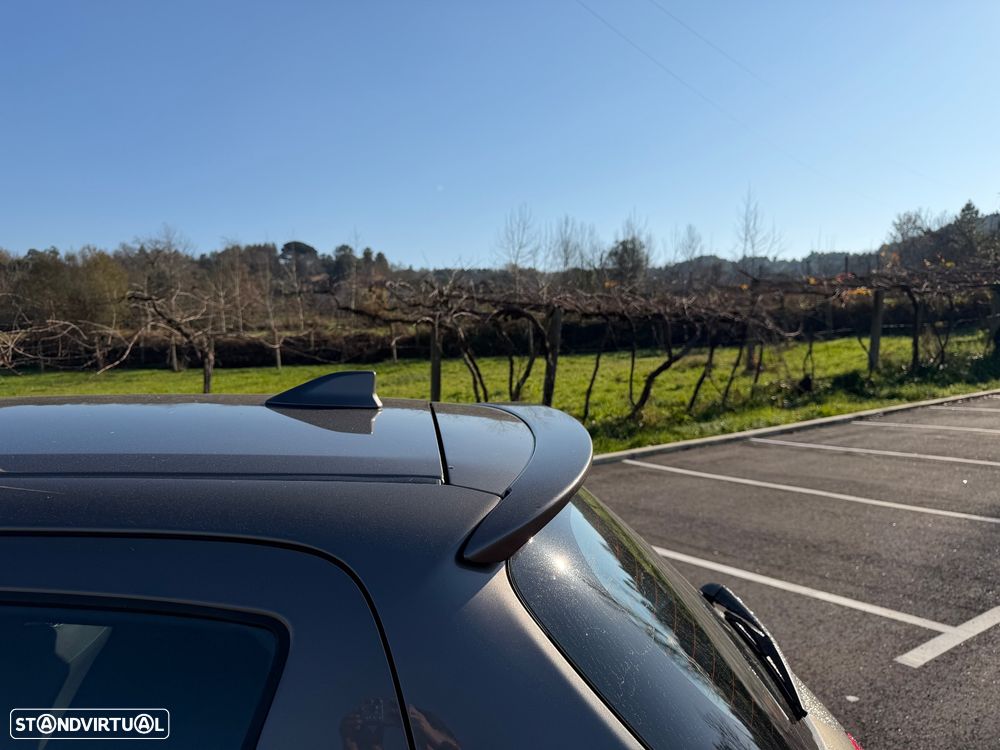 Toyota Yaris 1.0 VVT-i Comfort Plus - 24