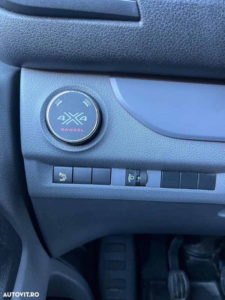 Peugeot Expert - 8