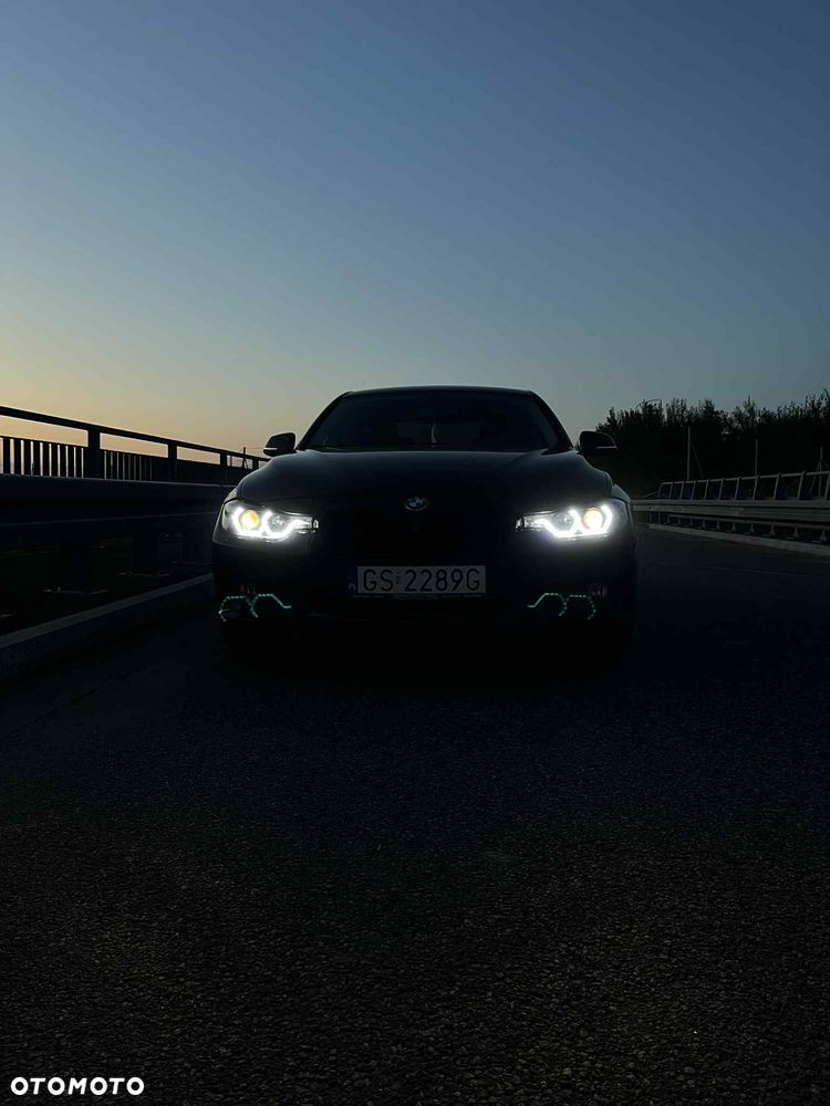 BMW Seria 3 316i Sport Line - 7