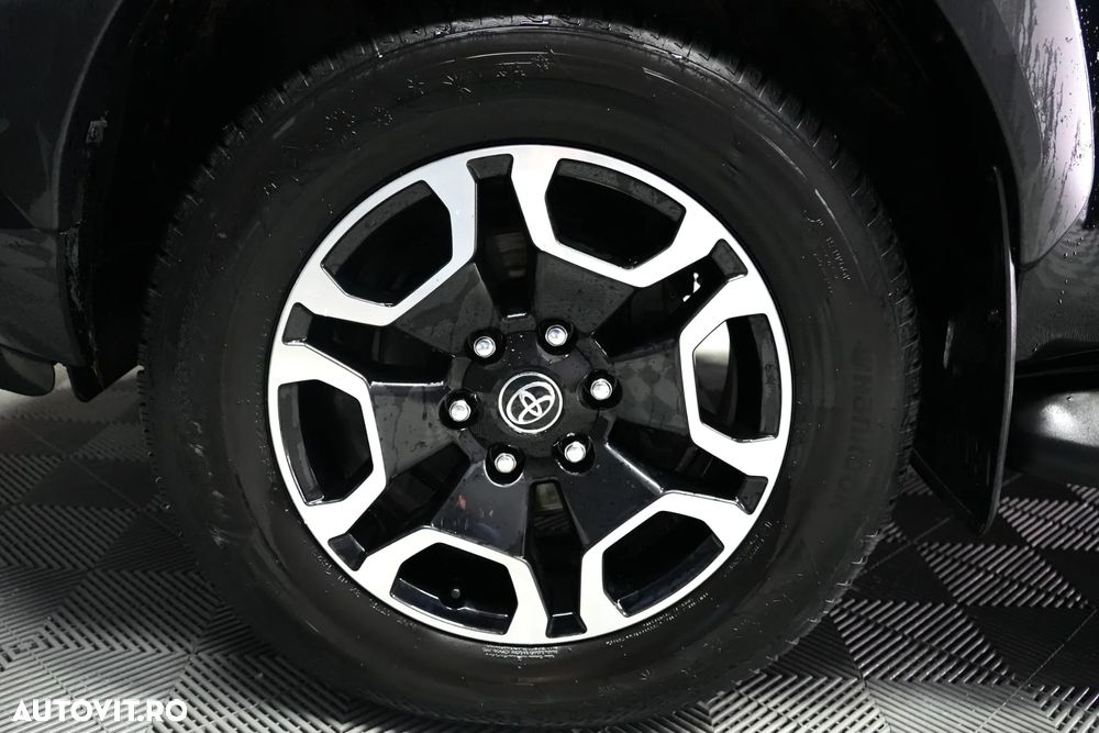 Toyota Hilux 2.8D 204CP 4x4 Double Cab AT Invincible - 12