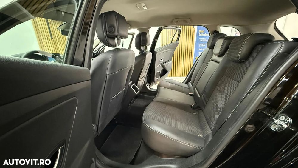 Renault Megane ENERGY dCi 110 EDC GT LINE - 9