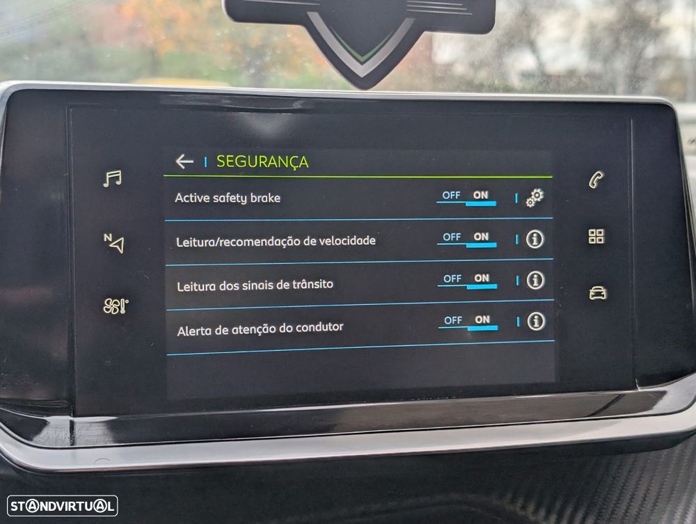 Peugeot e-2008 50 kWh Allure Pack - 14