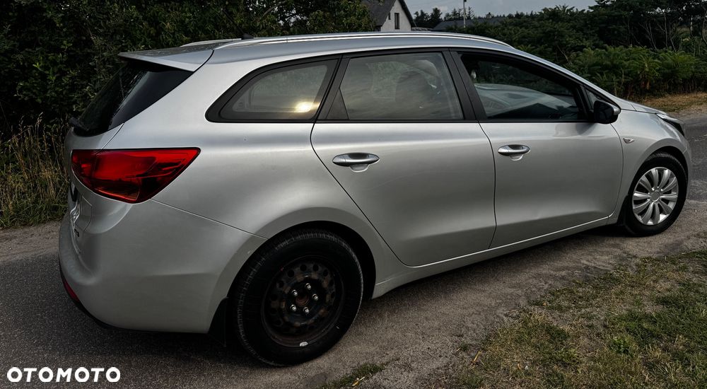 Kia Ceed 1.6 CRDi L - 4