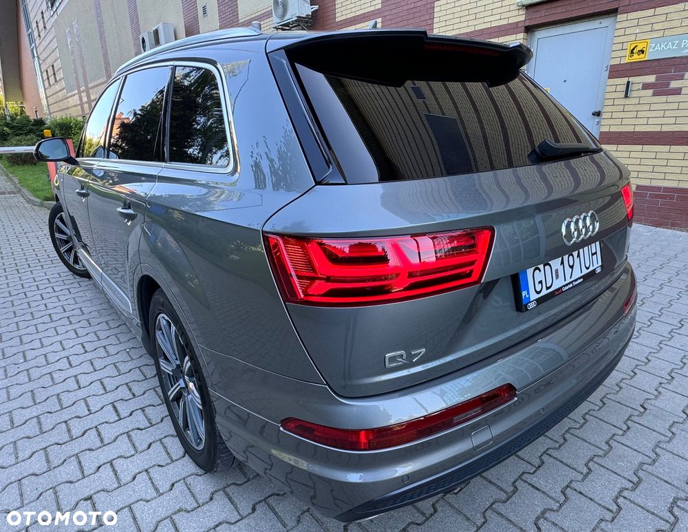 Audi Q7 - 14