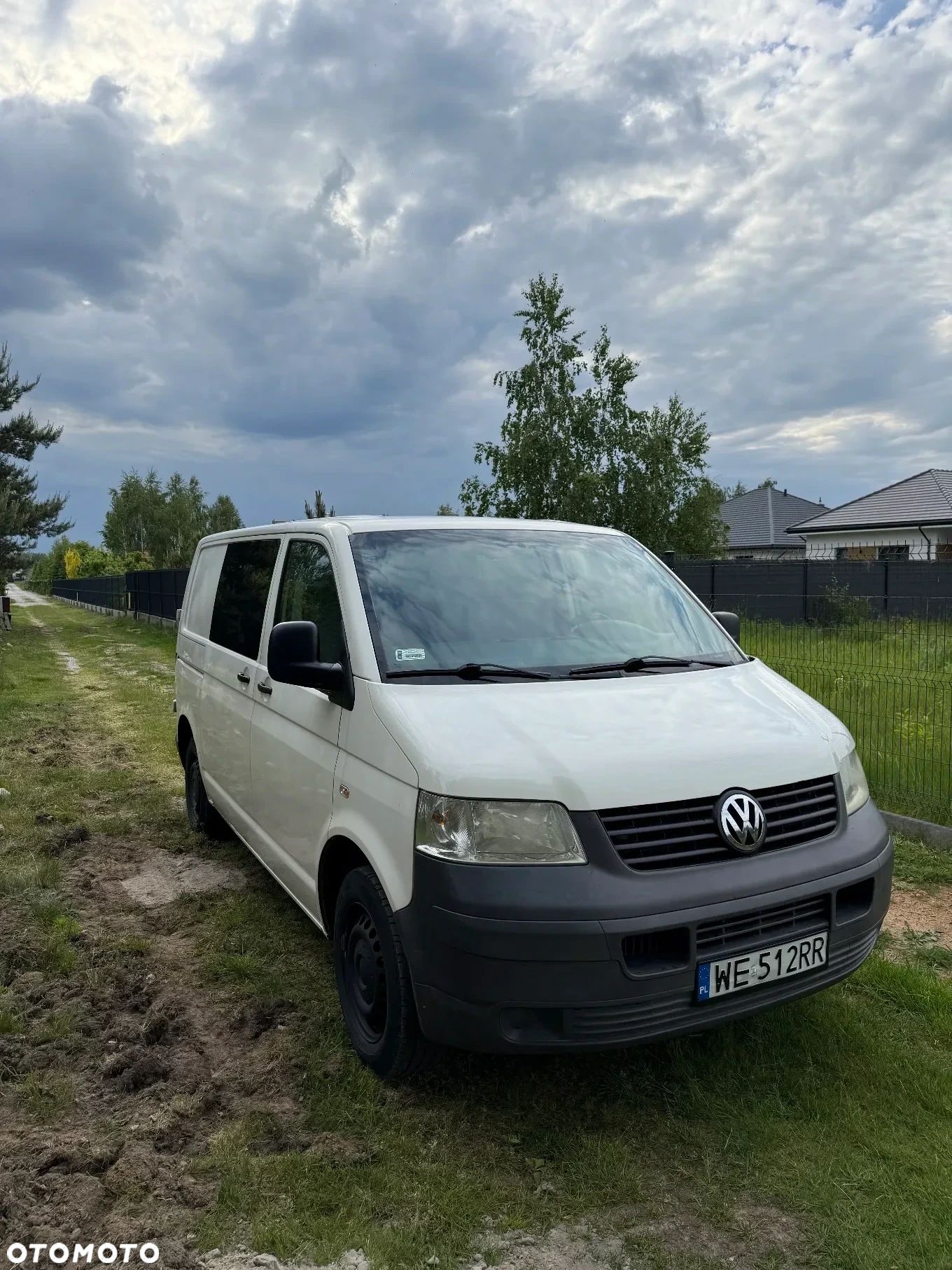 Volkswagen Transporter - 1