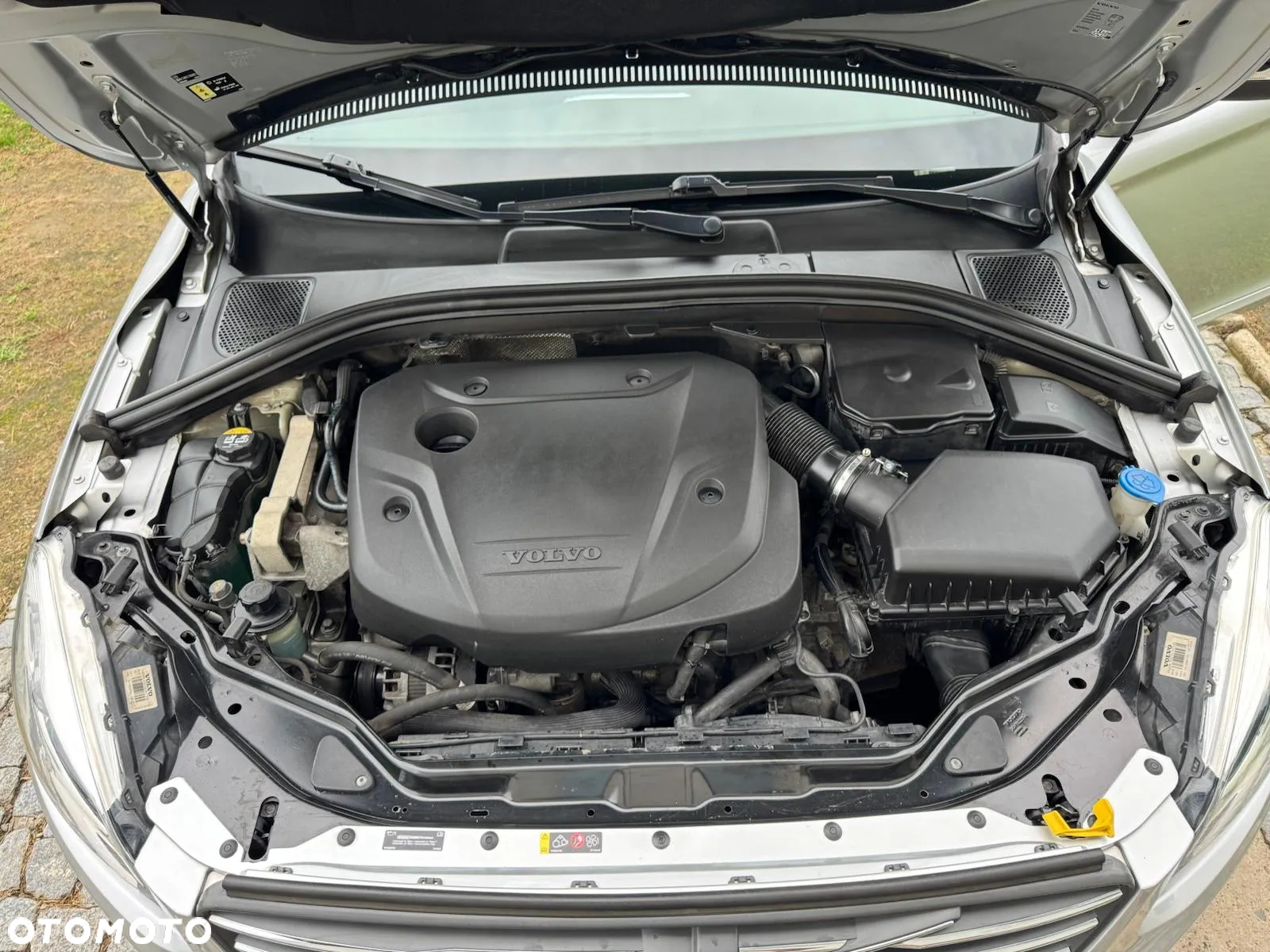 Volvo XC 60 D3 Momentum - 4