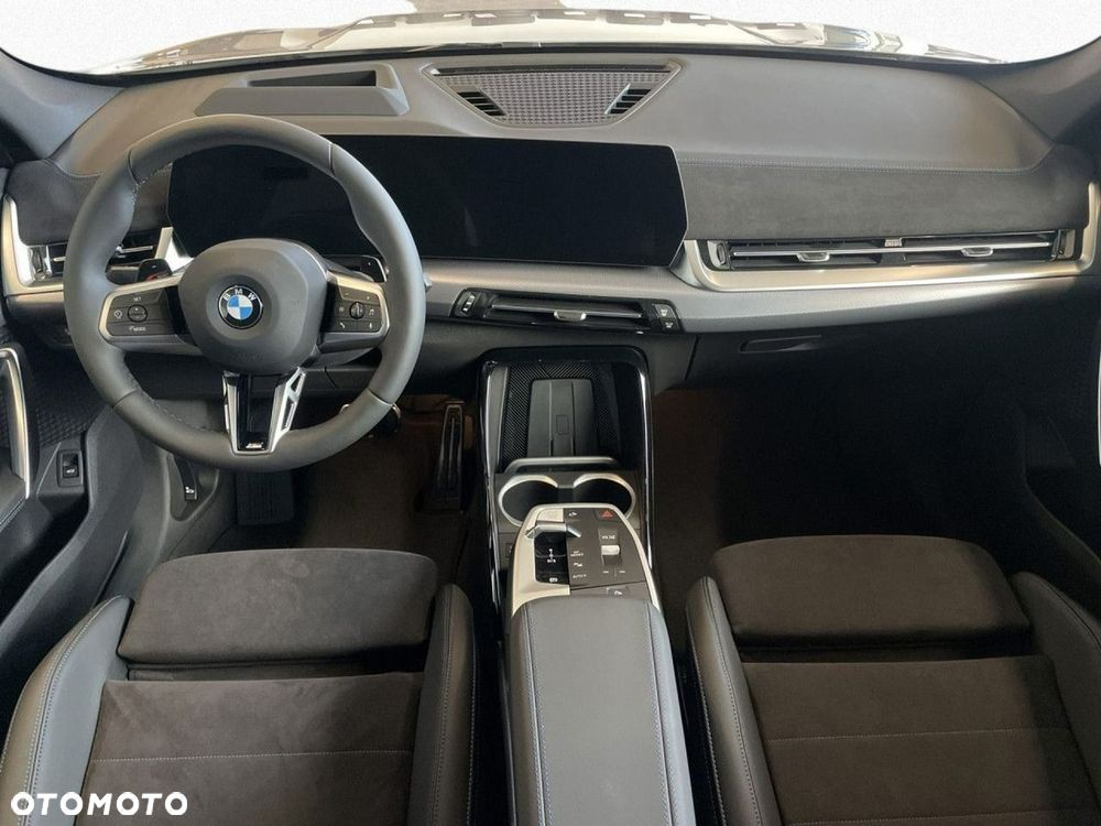 BMW X1 xDrive20d M Sportpaket - 11