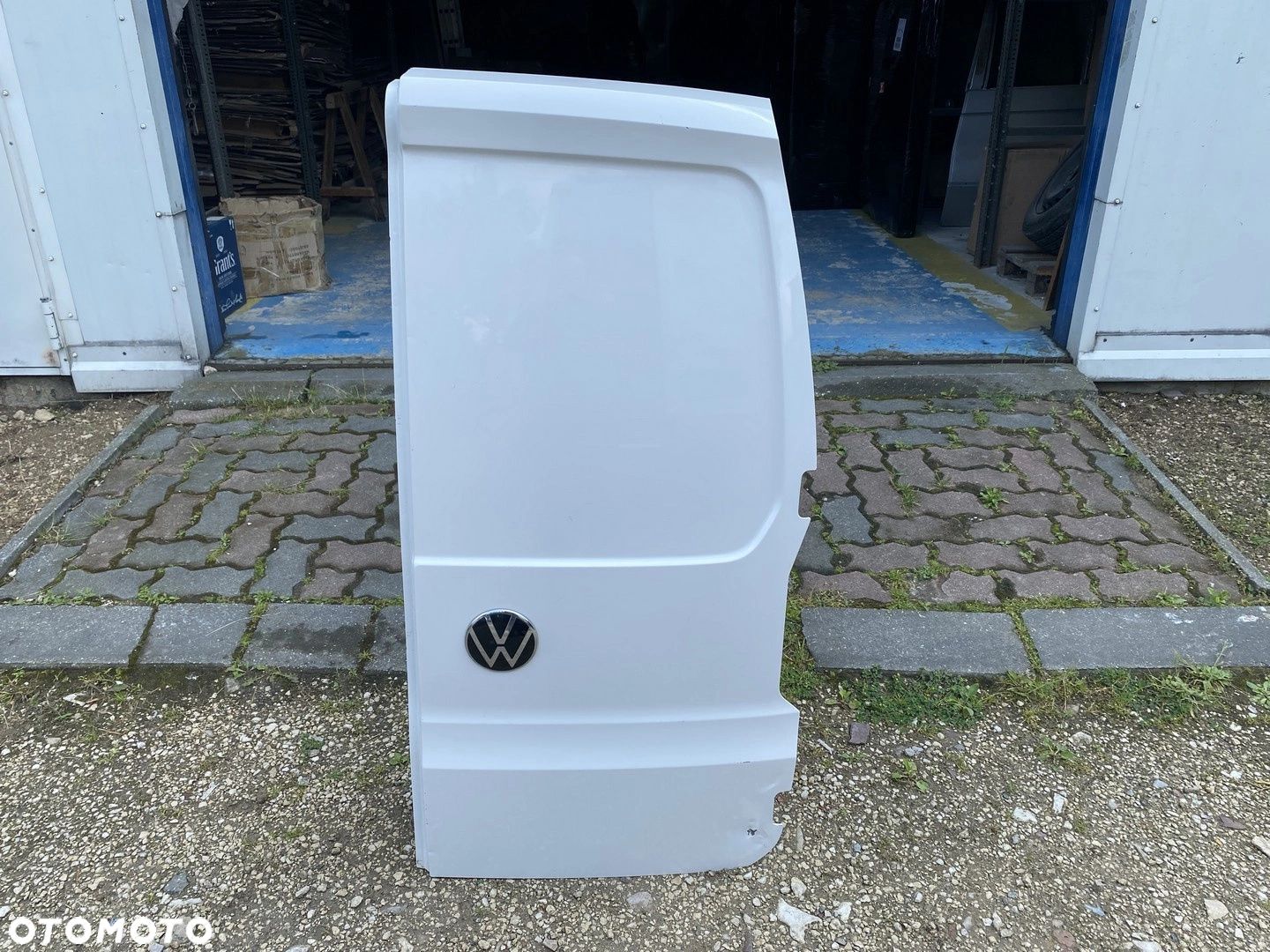DRZWI TYLNE PRAWE VW CADDY 2K7 2K7827124K PEŁNE - 1