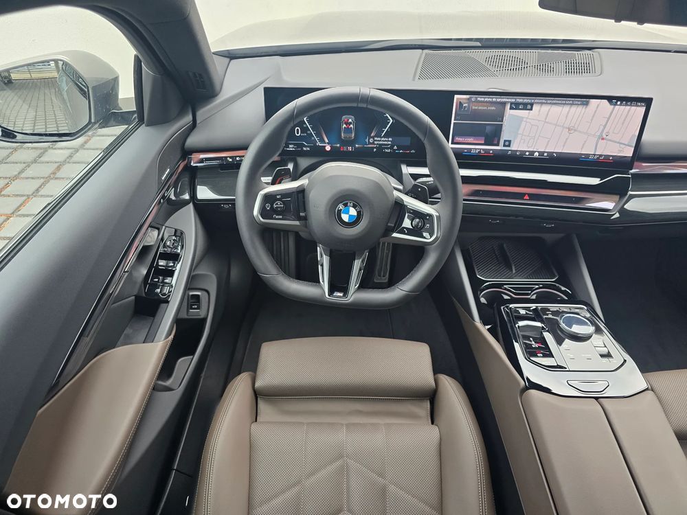 BMW Seria 5 520d xDrive mHEV M Sport - 9