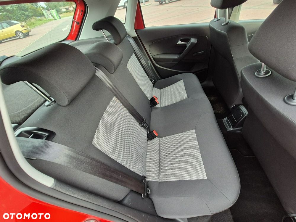 Volkswagen Polo - 15