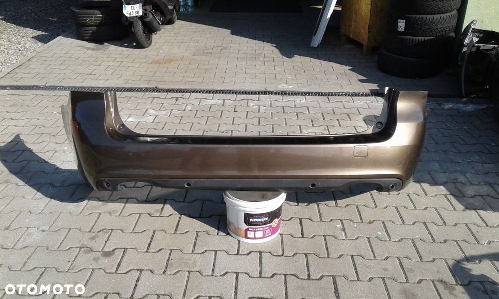 VOLVO V70 LIFT 2013 ZDERZAK TYŁ PDC - 1
