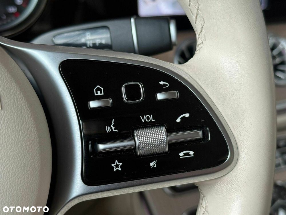 Mercedes-Benz Klasa E - 16