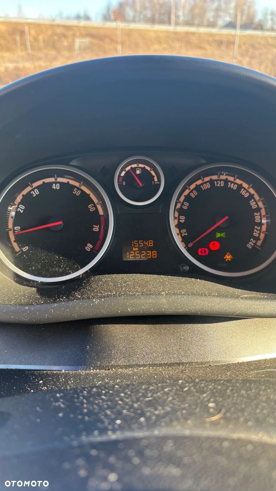Opel Corsa 1.6 Turbo GSi - 8