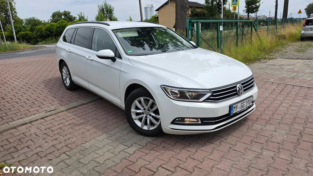 Volkswagen Passat Variant 2.0 TDI (BlueMotion Technology) Trendline - 1