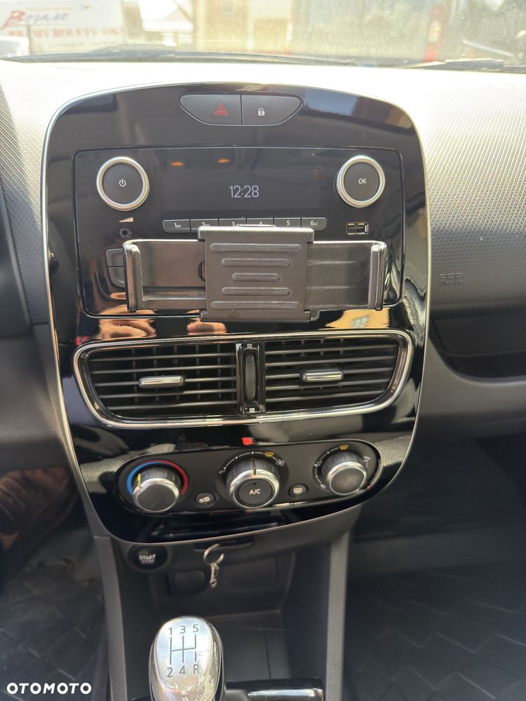 Renault Clio 1.5 dCi Energy Life - 11