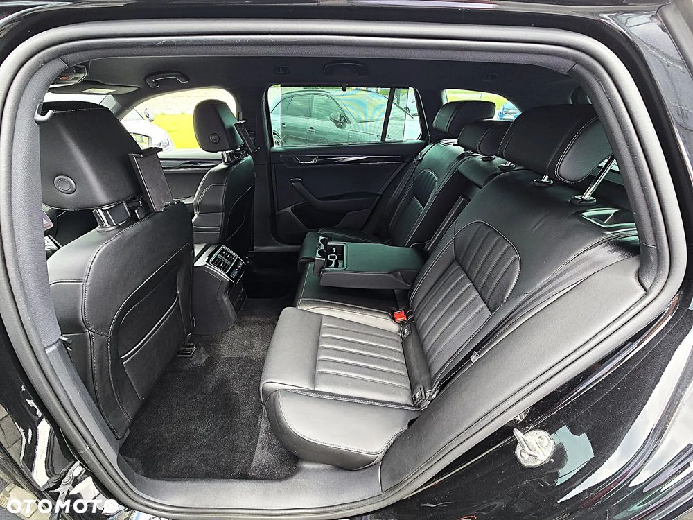 Skoda Superb 2.0 TDI 4x4 DSG L&K - 24
