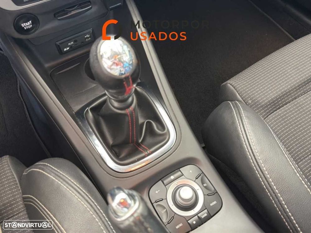 Renault Mégane Sport Tourer 1.6 dCi GT Line - 19