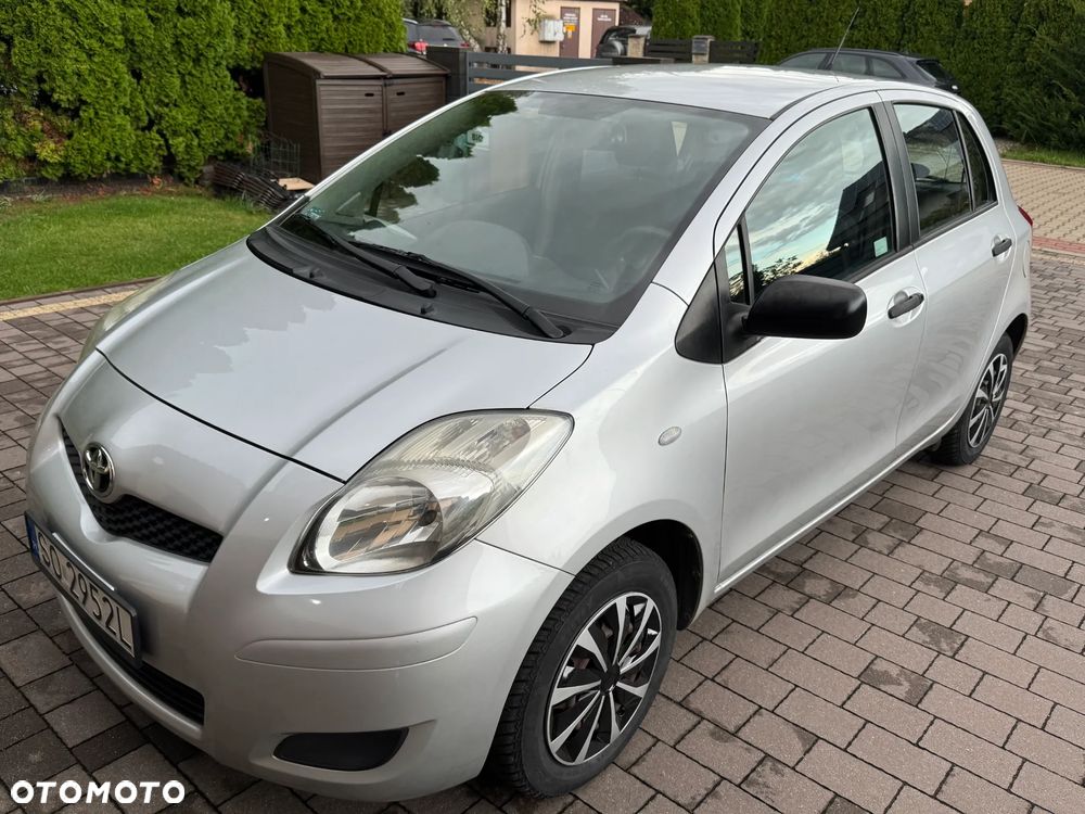 Toyota Yaris - 3