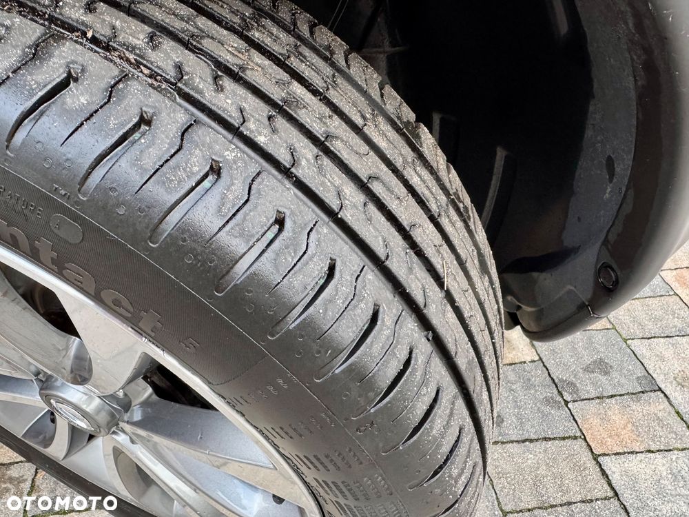 Nissan Juke 1.6 Tekna - 25