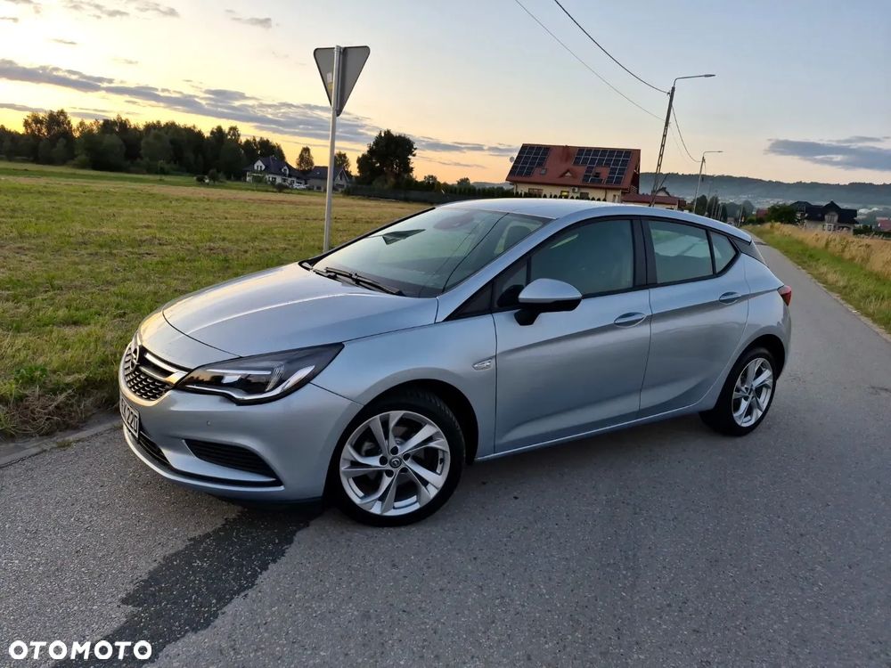 Opel Astra 1.4 Turbo Innovation - 15
