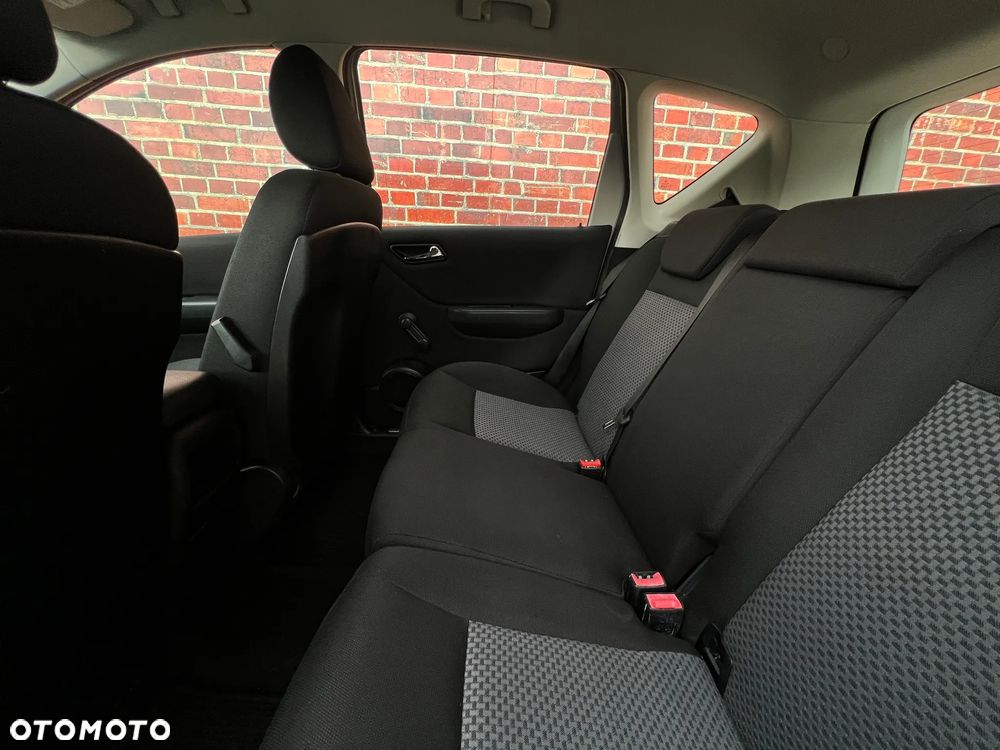 Mercedes-Benz Klasa A - 16