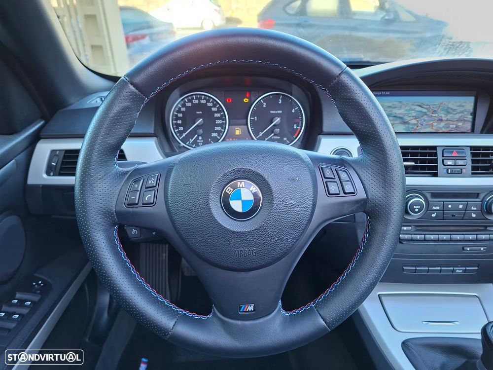 BMW 320 d M Sport Edition - 28