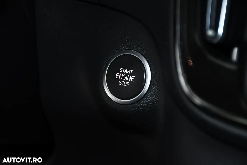 Volvo XC 40 T4 Recharge DKG Ultimate Bright - 35