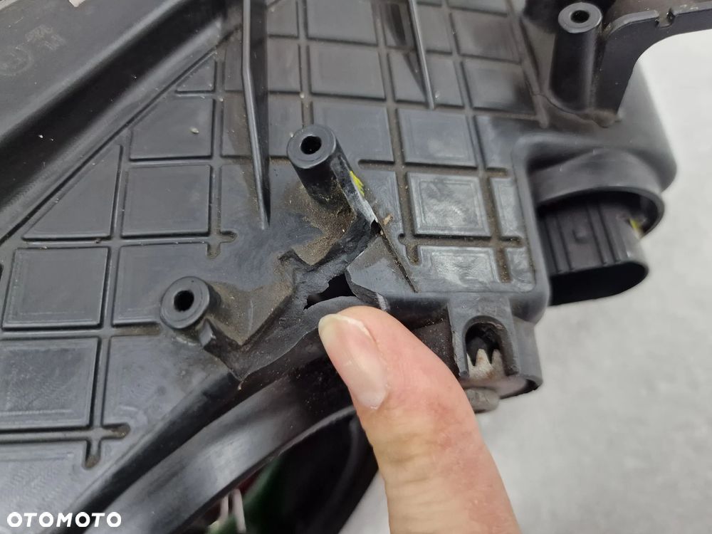 HYUNDAI I30 II 12- LEWA LAMPA PRZEDNIA PRZÓD , NR 92101-A6020 , NR AUKCJI LA519 - 24