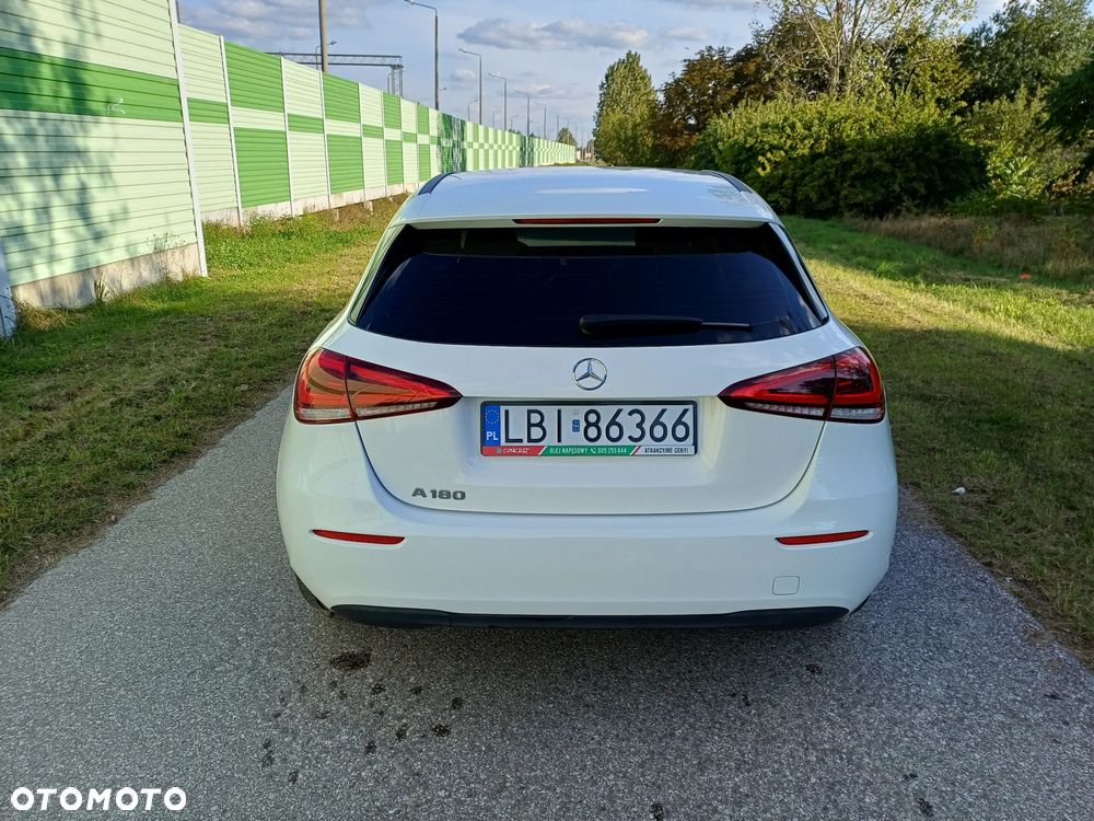 Mercedes-Benz Klasa A 180 Edition 1 7G-DCT - 4