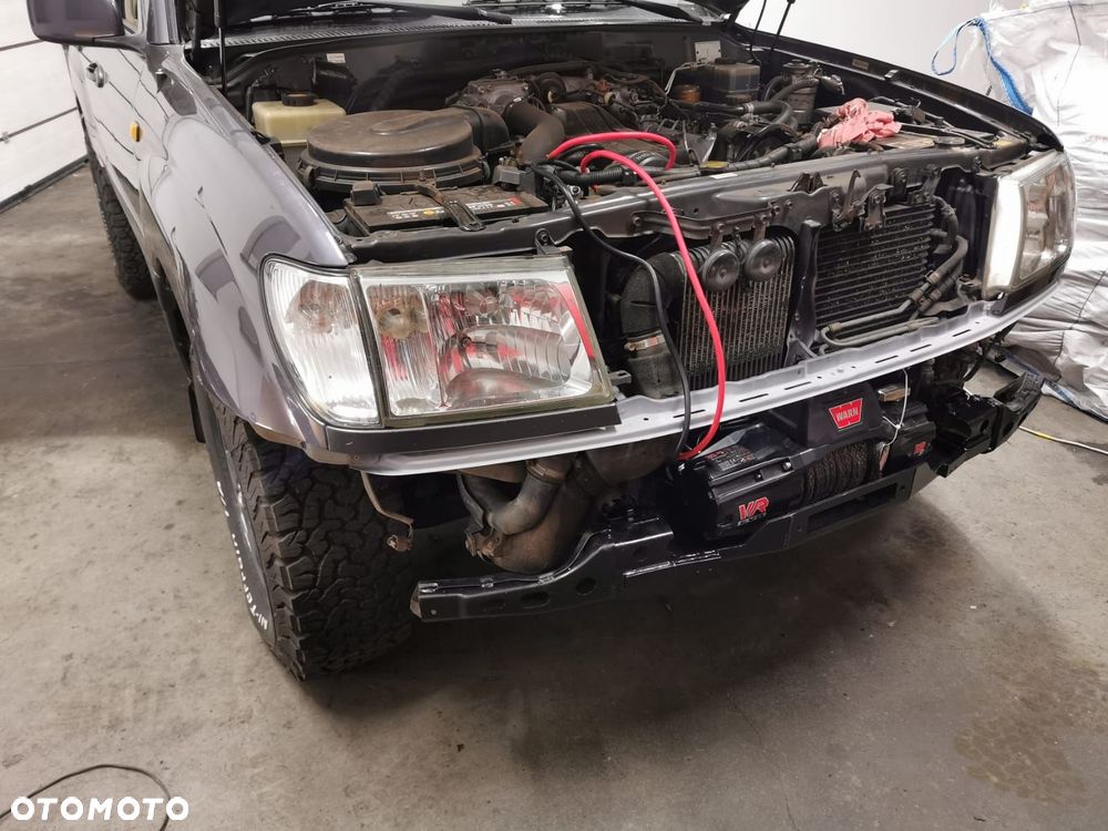 Toyota Land Cruiser 100 Automatik - 19