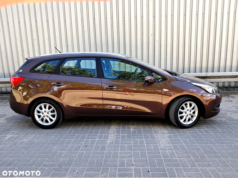 Kia Ceed 1.6 GDI Edition 7 - 15