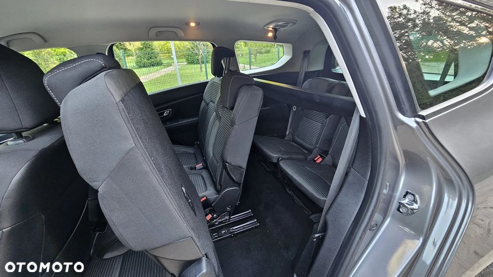 Renault Grand Scenic ENERGY TCe 115 LIMITED - 33