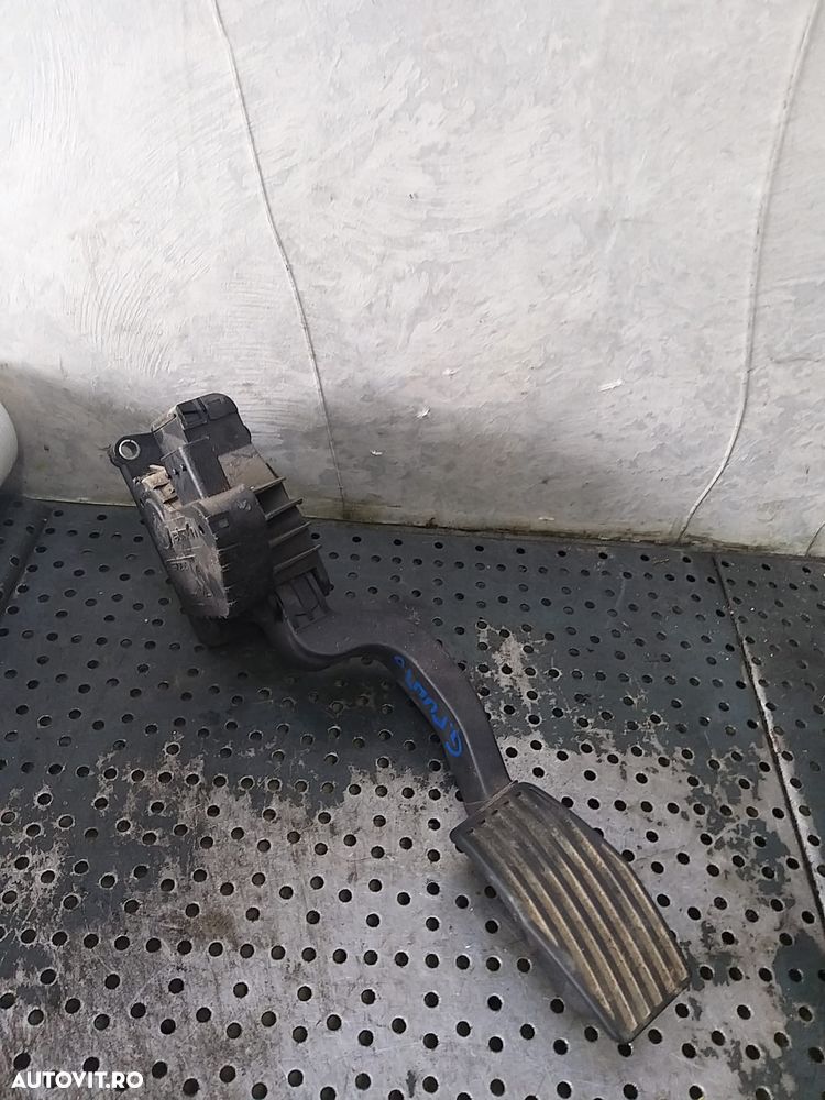 Pedala acceleratie 1.3 mjt fiat grande punto 199 55702020 - 1