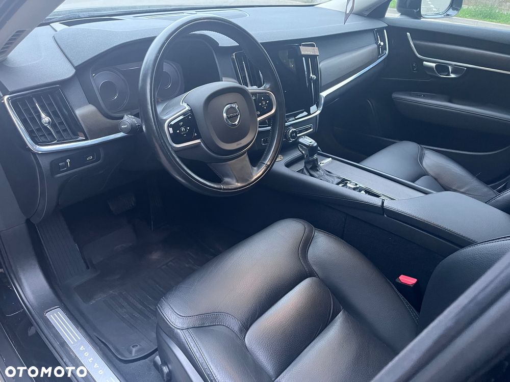 Volvo V90 - 10