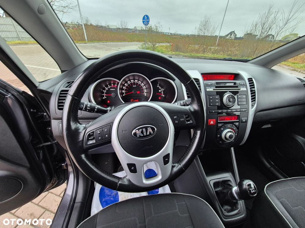 Kia Venga 1.4 CRDi 90 Edition 7 - 28