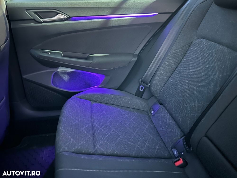 Volkswagen Golf - 20