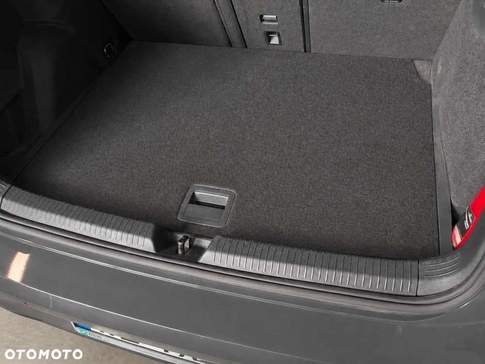 Volkswagen Golf 1.5 TSI EVO Life - 17