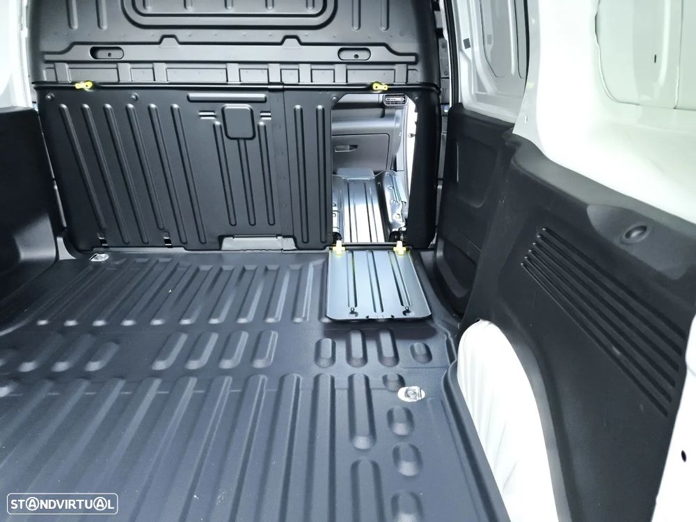 Opel Combo Electric 50kWh L1 - 19