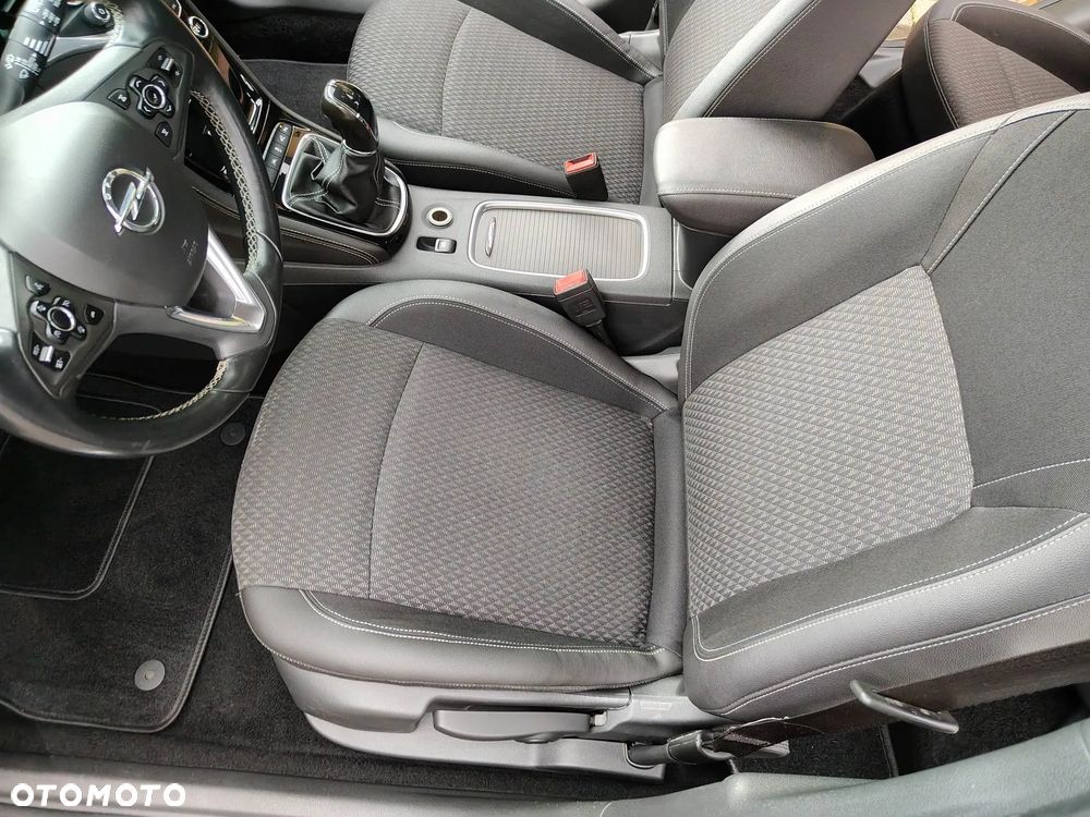 Opel Astra 1.4 Turbo Edition - 15