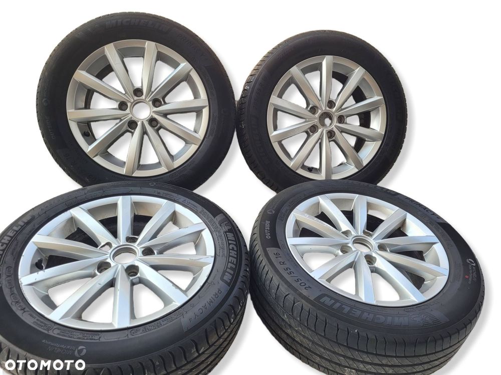 vw golf vii 5g koła felgialufelgi 6,5j 16 et 46 5q0601025bq - 1