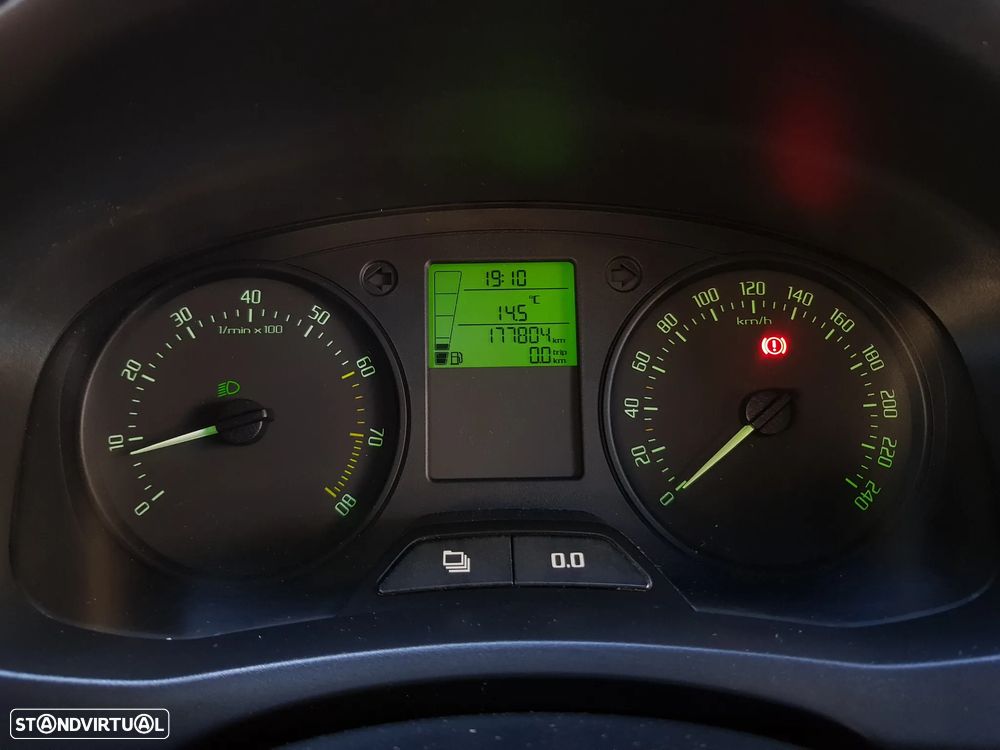 Skoda Fabia Break 1.2 TSi Ambiente - 21