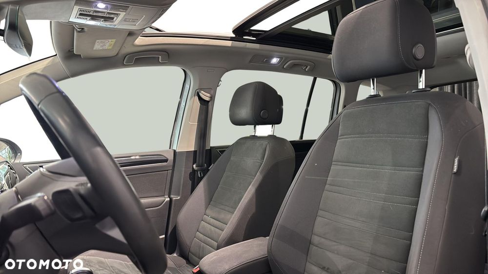 Volkswagen Touran 1.5 TSI EVO Highline DSG - 12