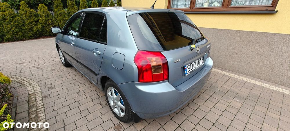 Toyota Corolla 1.4 VVT-i Base - 3