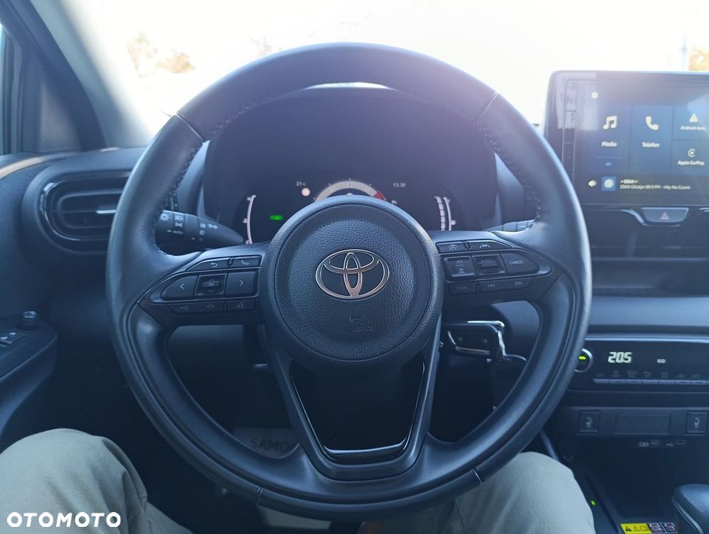 Toyota Yaris Hybrid 1.5 Style - 18